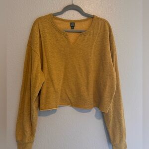 Perfect fall cropped crew neck